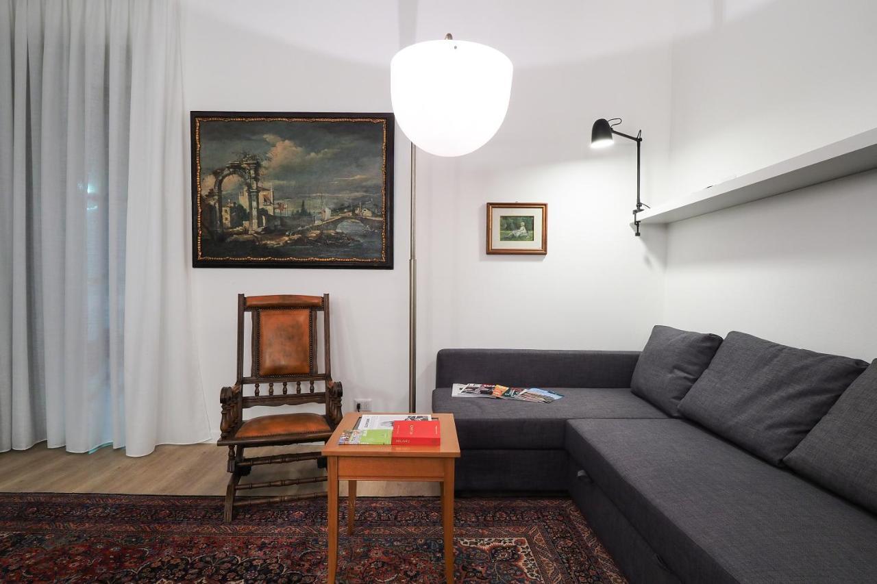 Primopiano - Fargorida Lejlighed Milano Eksteriør billede